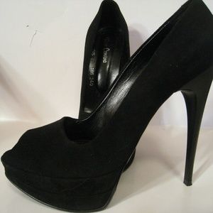 Rose Corvina Suede Platform Pumps